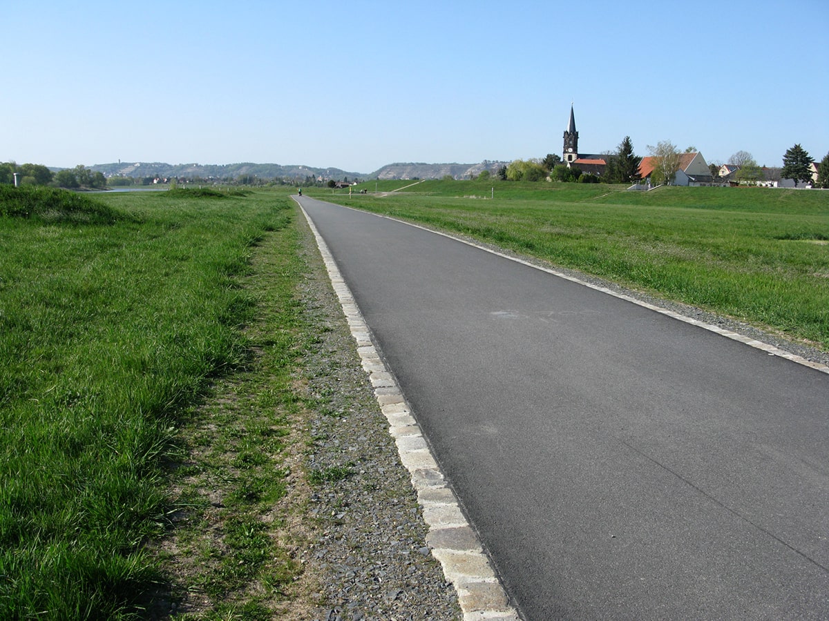 Neuer Elberadweg-Abschnitt in Dresden Kaditz
