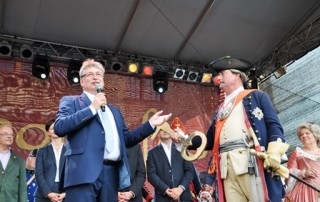 Traditionelle Eröffnung des Stadtfests in Dessau am Elberadweg