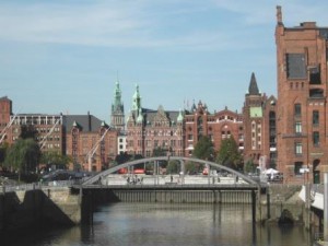 Stadtansicht von Hamburg (c) AugustusTours